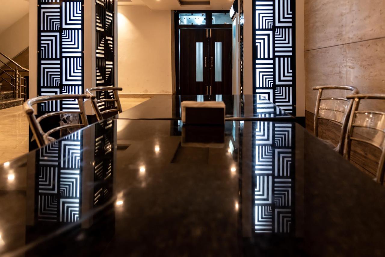 Hotel Arihant Palace , Katra Катра Екстер'єр фото